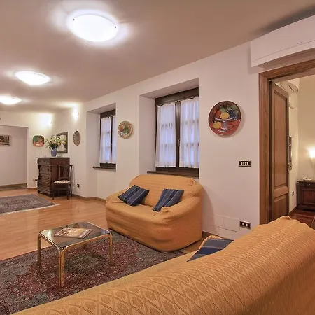 Old Town Apartment